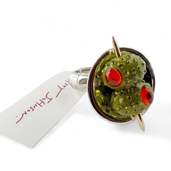 New Betsey Johnson Ring Martini Glass Olive Cocktail Ring - Picture 6 of 16